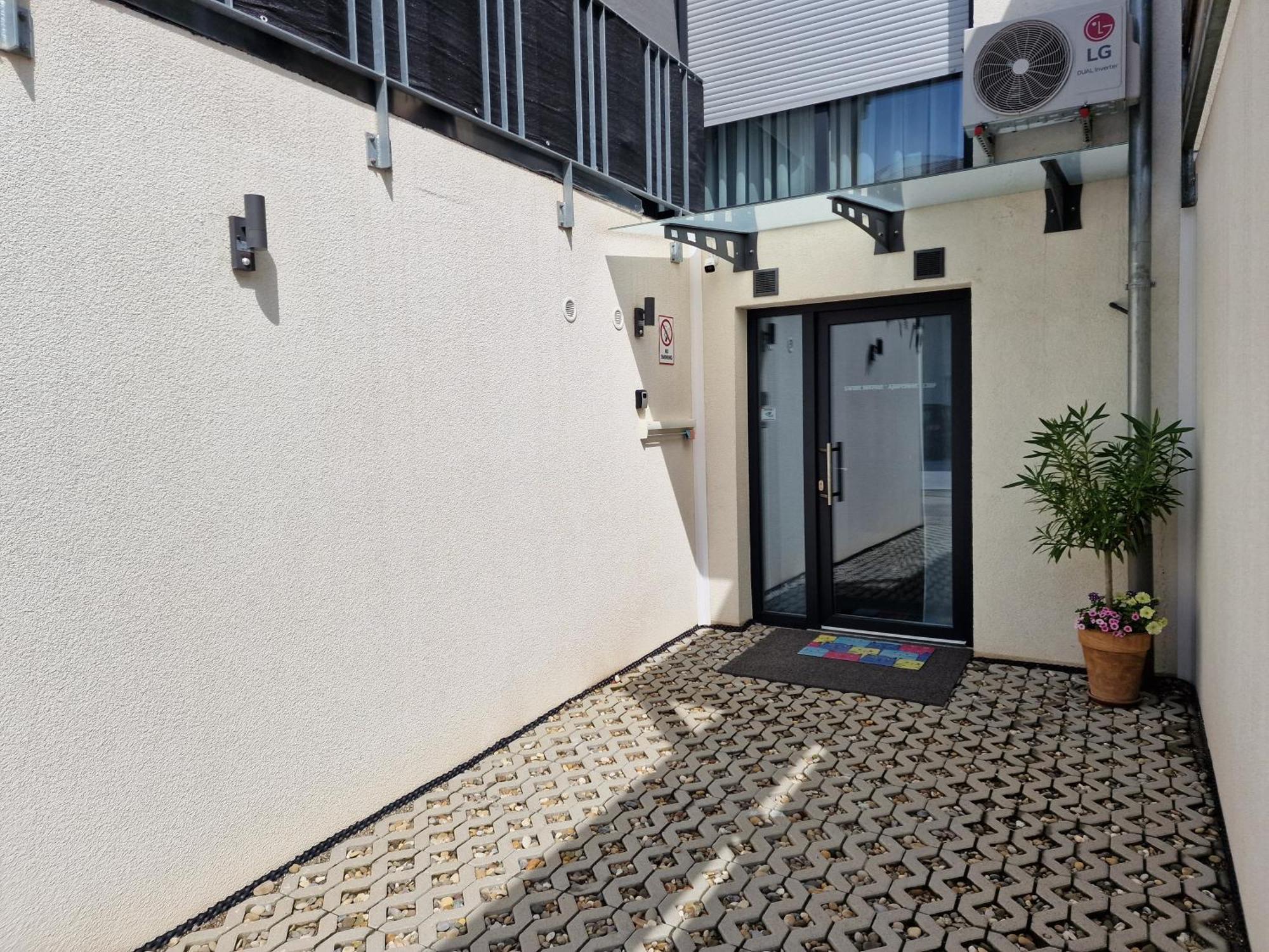 Sweet Retreat Apartment Lahr Лар Экстерьер фото